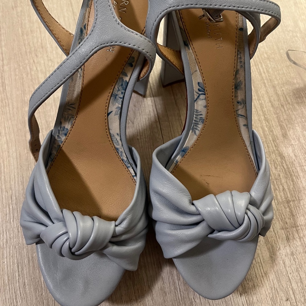 Born on Fifth Antonio Melani Blue Knotted Leather Block Heels Size 8.5